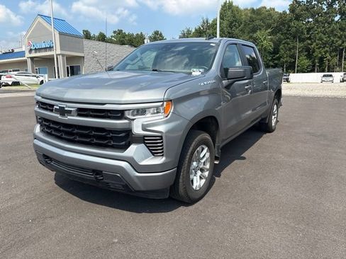 Used 2026 Chevrolet Silverado 1500 RST AWD/4WD image 3