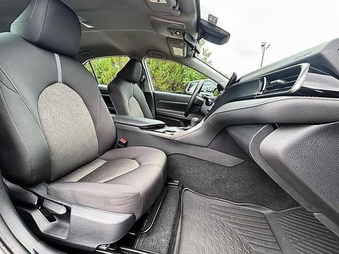Used 2024 Toyota Camry LE FWD image 43