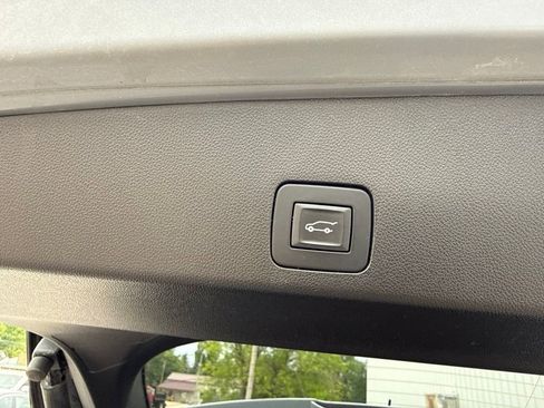 Used 2021 Buick Encore GX Select w/ Experience Buick Package FWD image 6