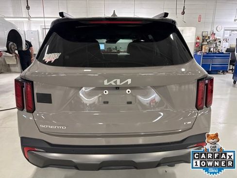 Used 2024 Kia Sorento X-Line EX AWD/4WD image 7