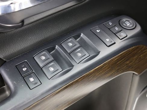 Used 2017 GMC Sierra 3500 Denali w/ Duramax Plus Package image 21