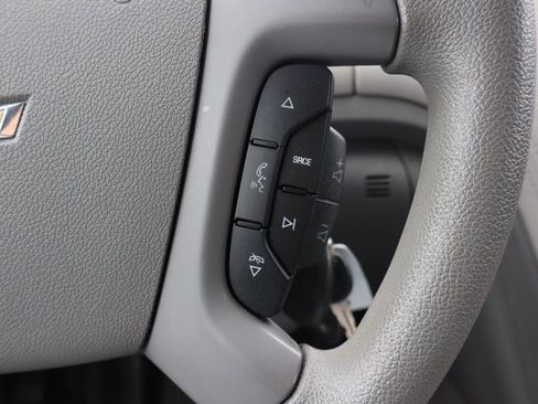 Used 2015 Chevrolet Traverse LS FWD image 8