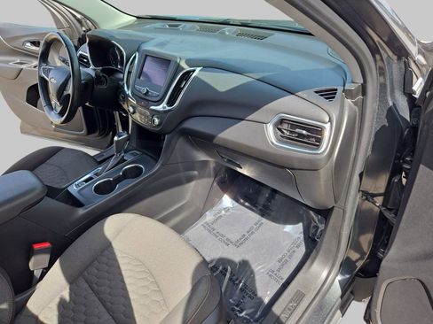 Used 2020 Chevrolet Equinox LT AWD/4WD image 10