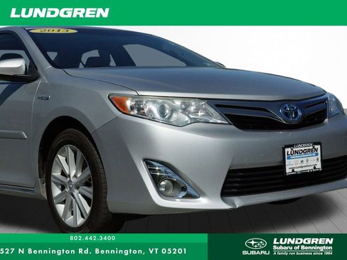Used 2013 Toyota Camry LE image 11