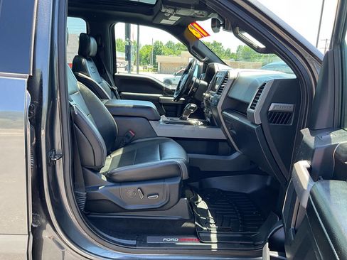 Used 2018 Ford F150 Raptor w/ Equipment Group 802A Luxury AWD/4WD image 34