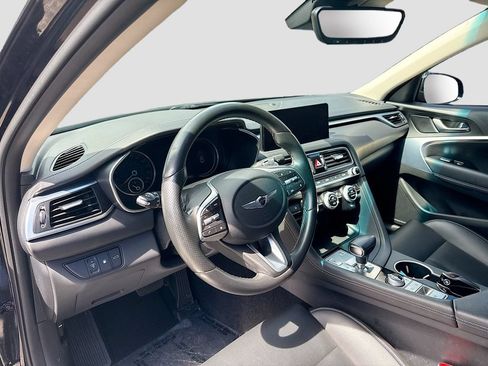 Used 2023 Genesis G70 2.0T RWD image 9