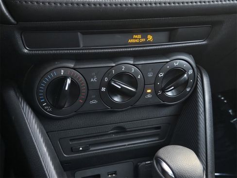 Used 2017 MAZDA CX-3 Sport image 19