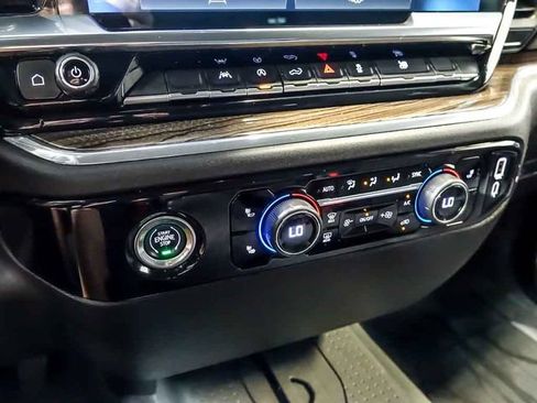 Certified 2024 Chevrolet Silverado 1500 LT AWD/4WD image 23