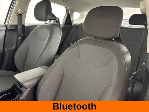 Used 2025 Kia K4 FWD image 11