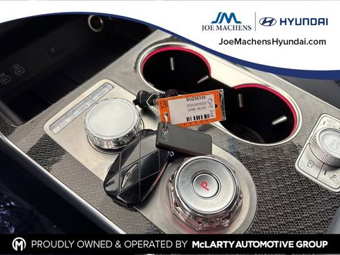 Used 2025 Genesis GV80 3.5T e-SC image 32