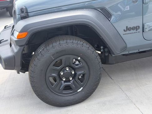 New 2026 Jeep Wrangler Sport AWD/4WD image 9
