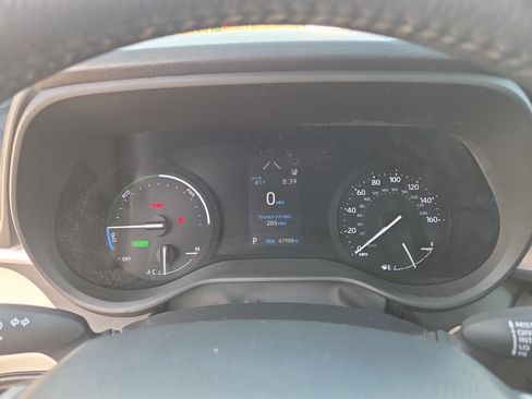 Certified 2024 Toyota Sienna XLE image 21