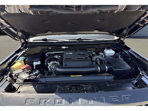Used 2022 Nissan Frontier S w/ Technology Package RWD image 26