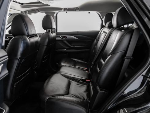 Used 2018 MAZDA CX-9 Touring w/ Touring Premium Package image 38