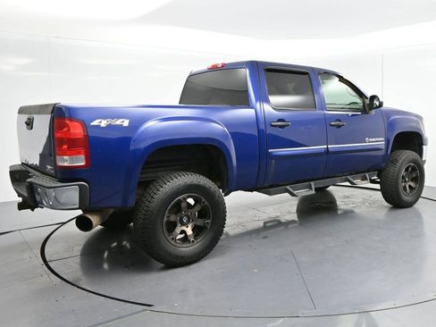 Used 2012 GMC Sierra 1500 SLT w/ Heritage Edition AWD/4WD image 7