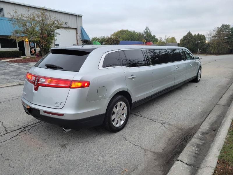 Used 2013 Lincoln MKT AWD image 11