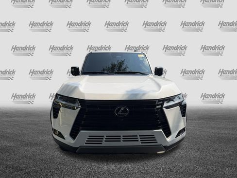 Used 2025 Lexus GX 550 AWD/4WD image 3