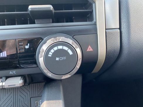 New 2025 Toyota Tacoma TRD Off-Road AWD/4WD image 36