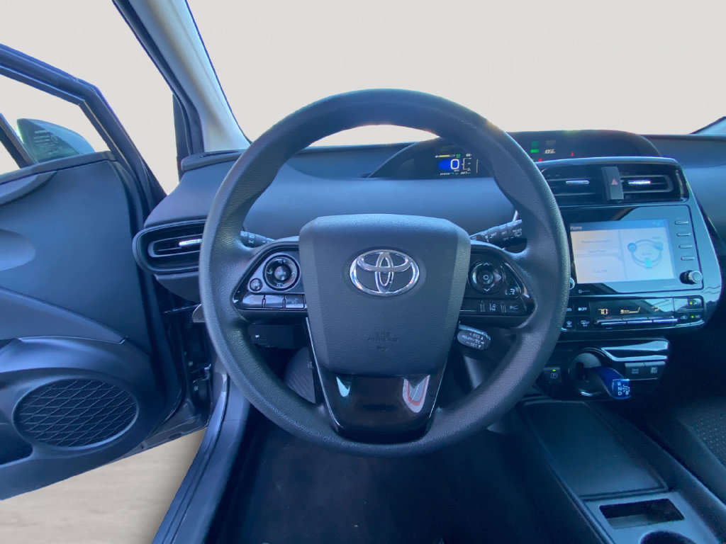 Used 2022 Toyota Prius LE AWD/4WD image 12