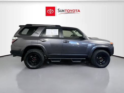 Used 2023 Toyota 4Runner TRD Off-Road Premium w/ Moonroof Package AWD/4WD image 2