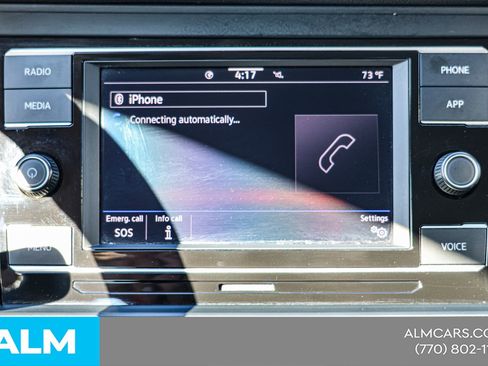 Used 2024 Volkswagen Jetta SE image 32