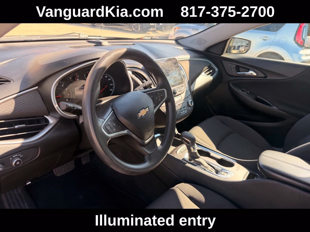 Used 2022 Chevrolet Malibu LT FWD image 14