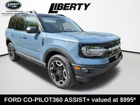 Used 2024 Ford Bronco Sport Outer Banks w/ Tech Package AWD/4WD image 4