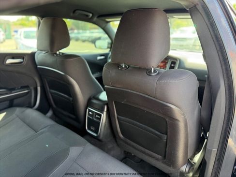 Used 2016 Dodge Charger R/T RWD image 18