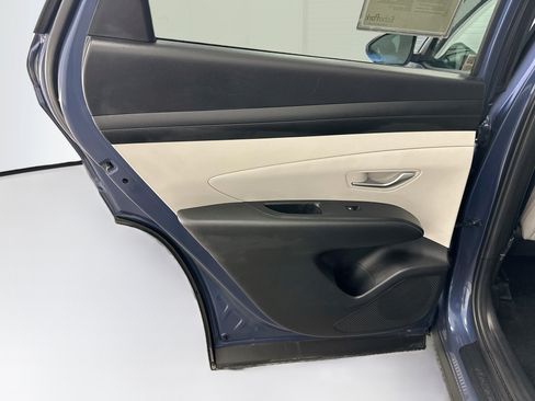 Used 2025 Hyundai Tucson SEL AWD/4WD image 27