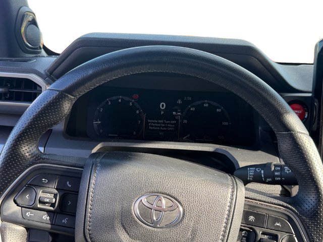 Used 2025 Toyota 4Runner TRD Off-Road Premium AWD/4WD image 14