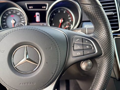 Used 2019 Mercedes-Benz GLS 450 GLS 450 4MATIC SUV image 31