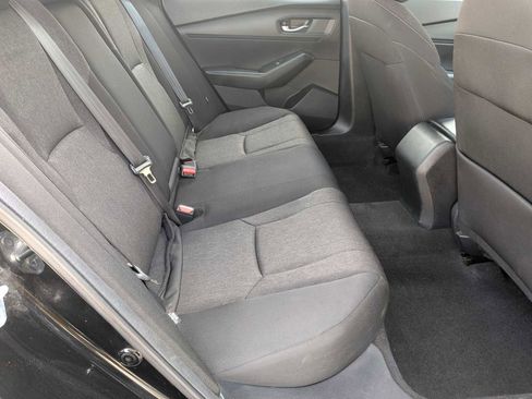 Certified 2023 Honda Accord EX image 18