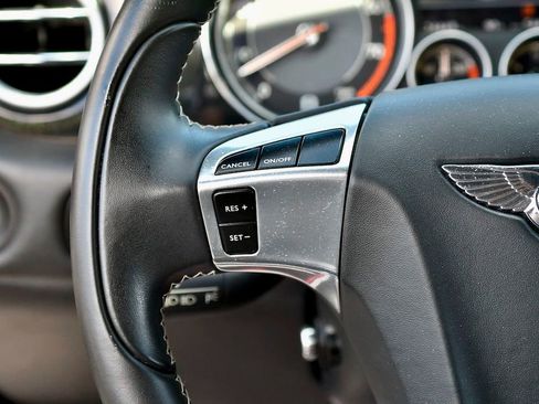 Used 2015 Bentley Continental GT image 36