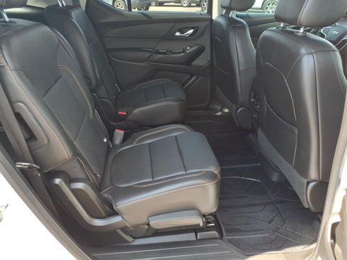 Used 2020 Chevrolet Traverse Premier w/ Redline Edition FWD image 15