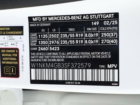 Certified 2025 Mercedes-Benz GLC 300 image 33