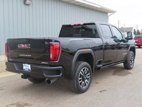 Used 2023 GMC Sierra 2500 AT4 w/ AT4 Premium Plus Package AWD/4WD image 3