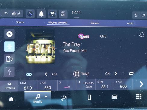 Used 2024 Jeep Compass Trailhawk w/ Trailhawk Convenience Group image 19