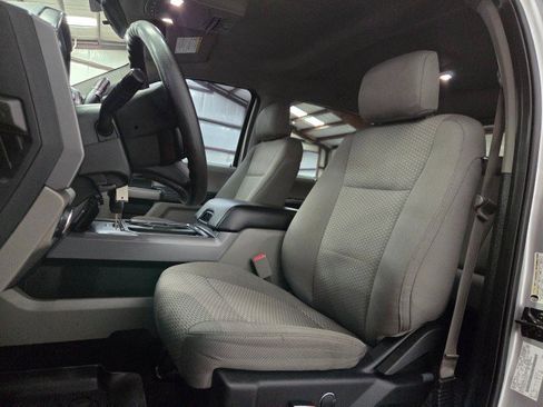 Used 2017 Ford F250 XLT w/ XLT Value Package image 64