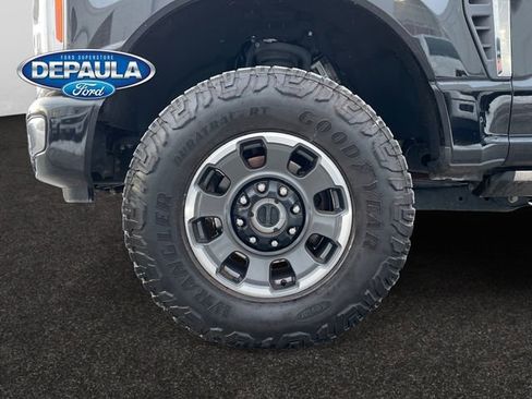Used 2023 Ford F250 Platinum w/ Tremor Off-Road Package image 18
