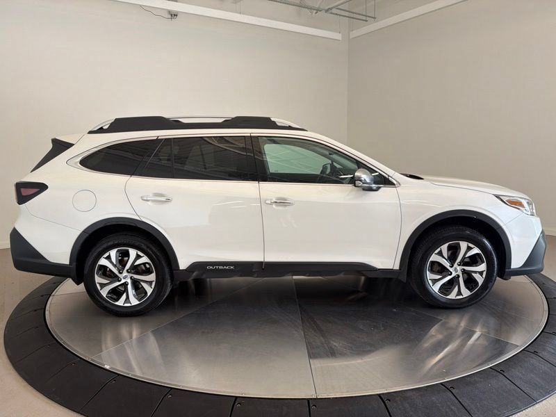 Used 2020 Subaru Outback Touring w/ Popular Package #2 AWD/4WD image 2