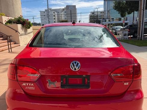Used 2014 Volkswagen Jetta SE image 4