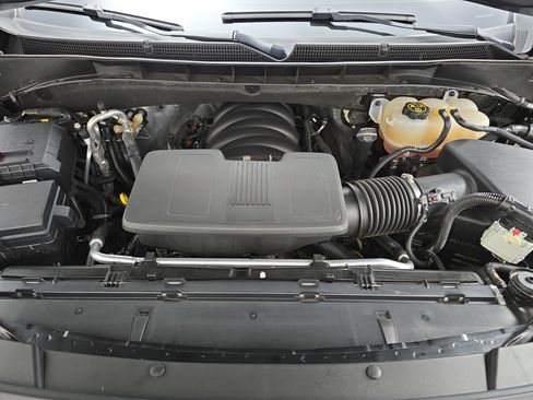 Used 2023 GMC Yukon Denali w/ Denali Reserve Package image 32