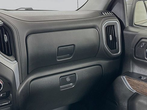 Used 2022 GMC Sierra 1500 Elevation w/ LPO, Elevation Black Package image 20