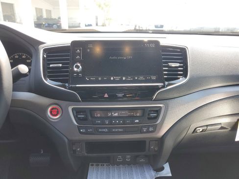 New 2025 Honda Ridgeline RTL image 18