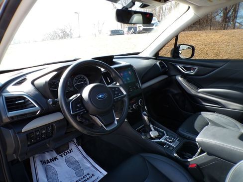 Used 2024 Subaru Forester Limited image 15