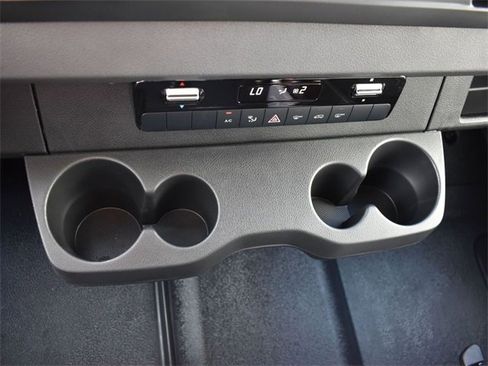 New 2023 Mercedes-Benz Sprinter 2500 image 25