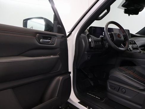 New 2026 Nissan Armada PRO-4X AWD/4WD image 7