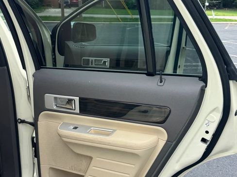Used 2008 Lincoln MKX 2WD image 25