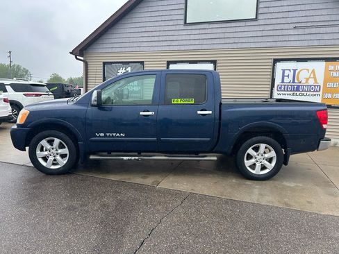 Used 2010 Nissan Titan LE w/ LE Max Utility Pkg AWD/4WD image 8