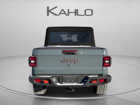 Certified 2024 Jeep Gladiator Mojave image 3